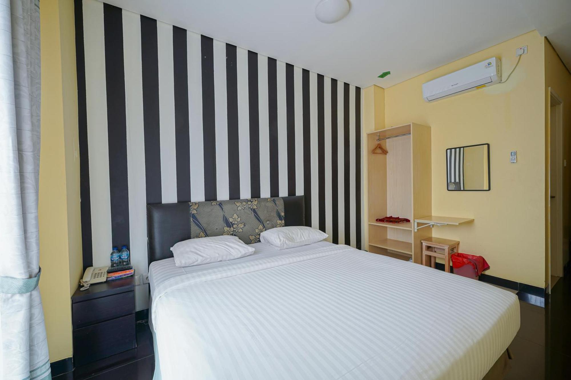 Multi 88 Syariah Hotel จาการ์ตา ภายนอก รูปภาพ